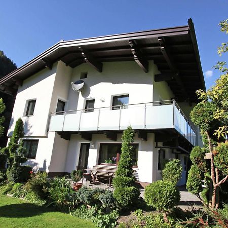 Cozy Apartment In Aschau Im Zillertal Near Ski Lift Dış mekan fotoğraf